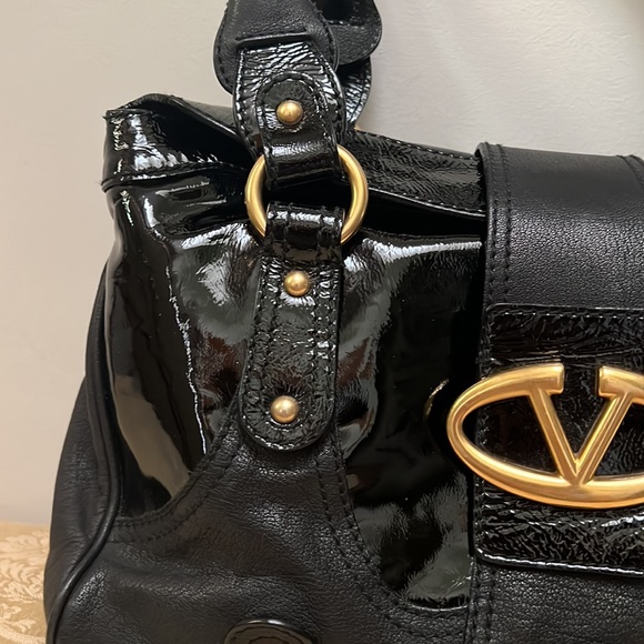 Valentino garavani - Picture 2 of 11